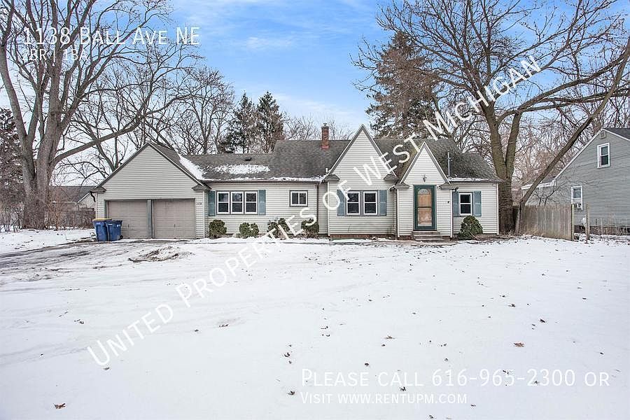 1st image of 1138 Ball Ave NE