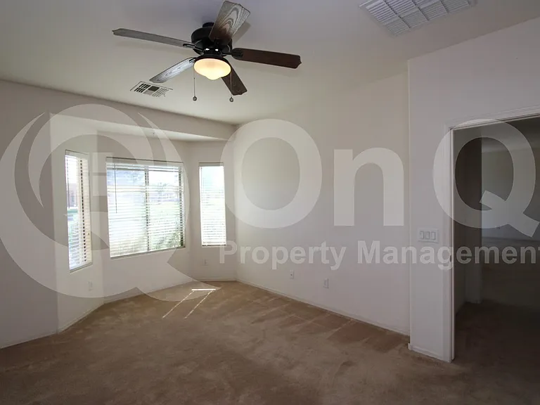 42599 W Candyland Pl — Photo 17