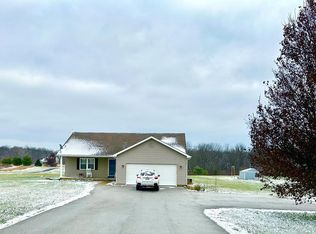 9205 Black Rabbit Rd, Leesburg, OH 45135
