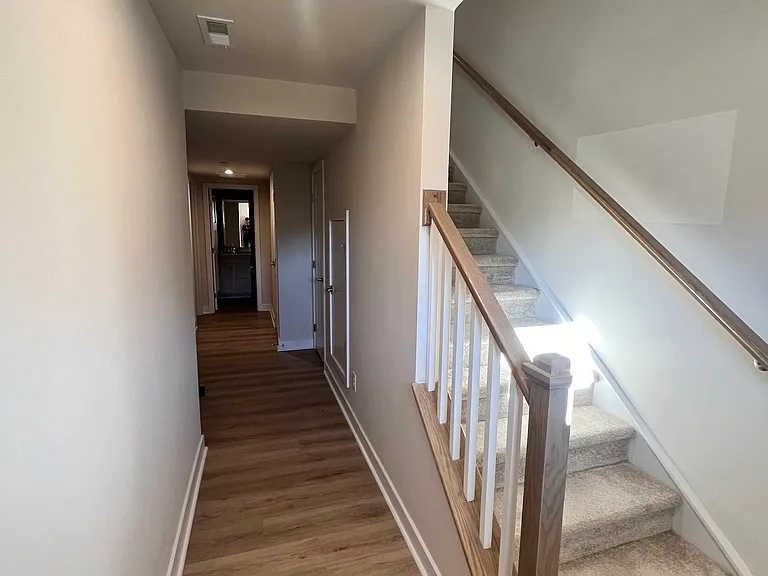 3306 Beeler Ln — Photo 2
