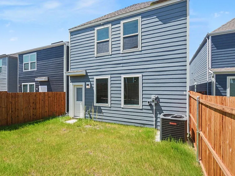 125 Arbor Dr — Photo 27