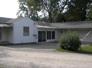 5035 Happy Hollow Dr, Manchester, MI 48158