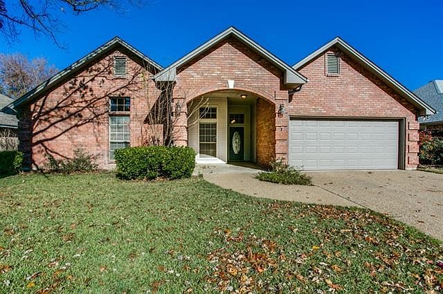 1st image of 1525 Shadowbrook Dr