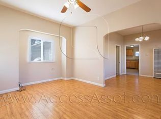 1033 Lawton St, Redlands, CA 92374