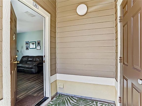 5th image of 1601 Nectarine St APT J3