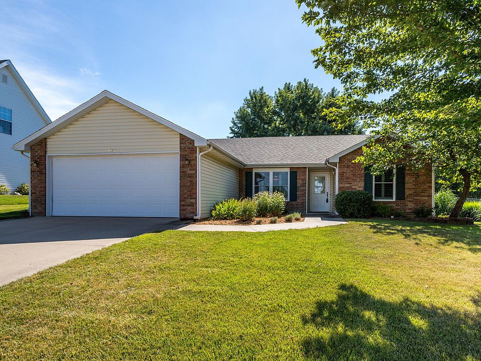 1st image of 4108 Cotton Wood Dr