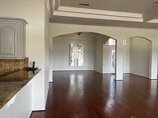 8104 San Antonio Ave — Photo 22