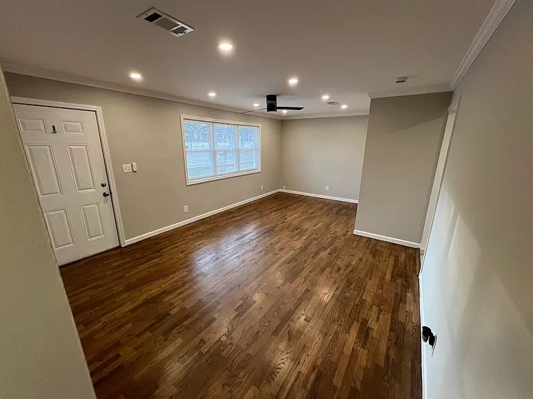 1013 Jones Mill Rd — Photo 6
