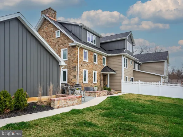 425 Greenridge Rd #D, Glenmoore, PA 19343