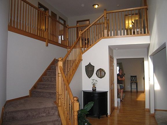 2nd image of 1280 Southcreek Dr