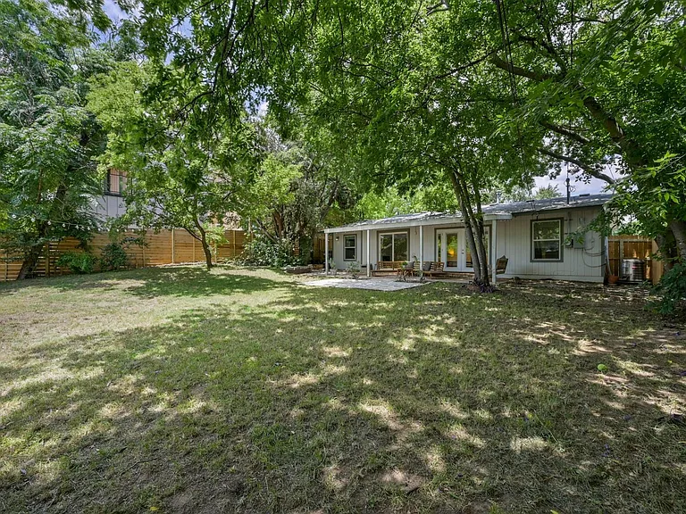 403 Krebs Ln — Photo 26