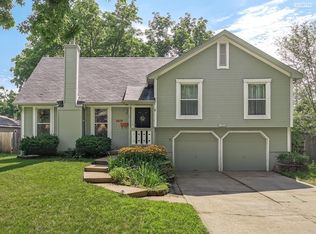 8609 Stearns Rd, Overland Park, KS 66214