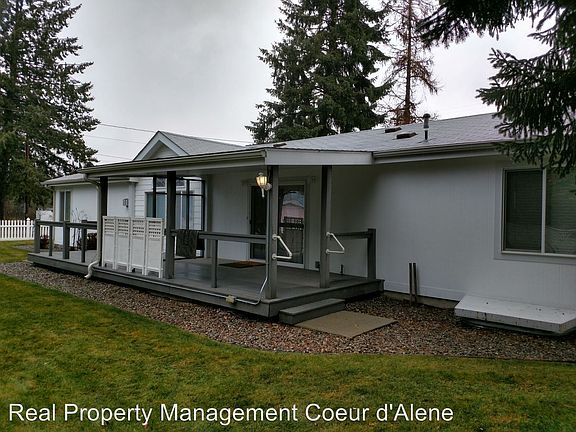 2nd image of 5800 E Menser Ave