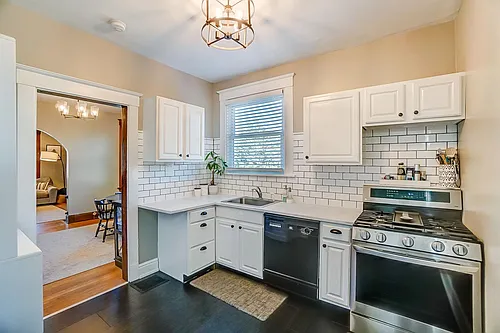 2251 Washington Ave #1 Photo 1 2251 Washington Ave #1 Photo 1