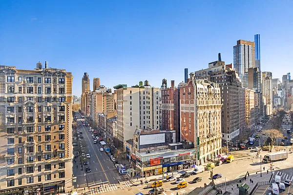 Rented by Brown Harris Stevens | media 7