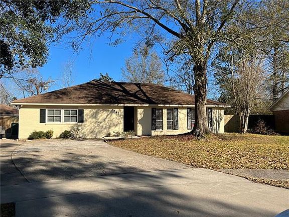2nd image of 1342 Greenlawn Dr