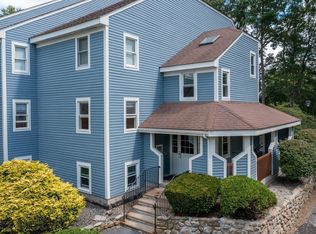 118 Heritage Dr #118, Northbridge, MA 01534
