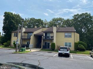 24 Red Oak Ln #24, Tuckerton, NJ 08087