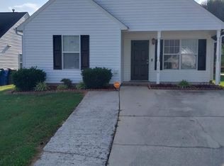 1716 Pebble Ridge Dr, Raleigh, NC 27610