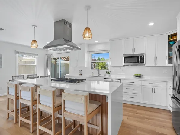 4972 Mount Elbrus Dr, San Diego, CA 92117