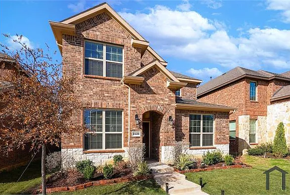 4 bed, 2278 sqft, $3,200 — Photo 2
