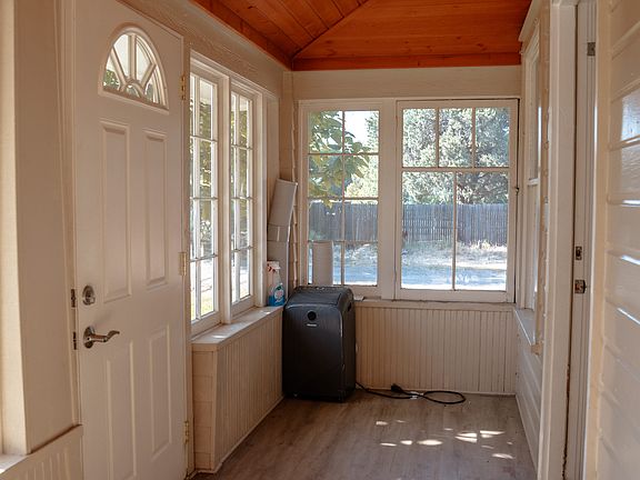 5th image of 5083 Allison St