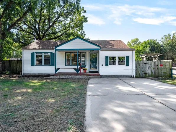 1403 E Selma St, Wichita, KS 67216