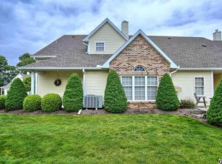 559 Brighton Pl, Mechanicsburg, PA 17055