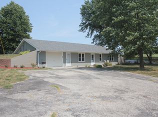 15900 Masonic Dr, Dearborn, MO 64439
