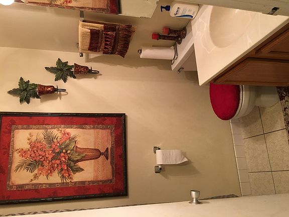 2nd image of 920 N Sterling Ave APT 110