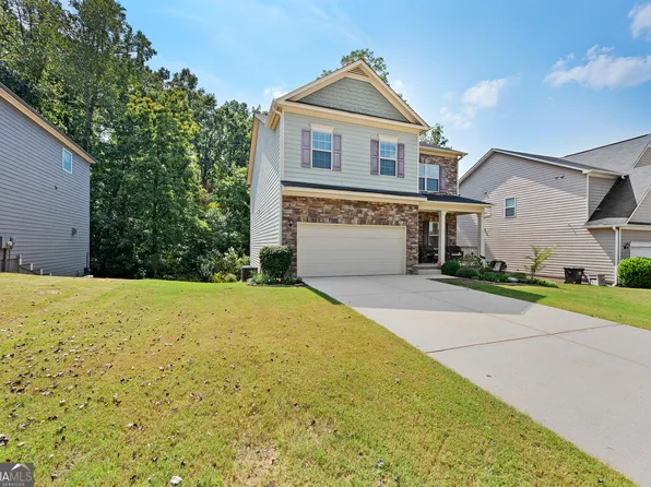 107 Stonewood Creek Dr, Dallas, GA 30132