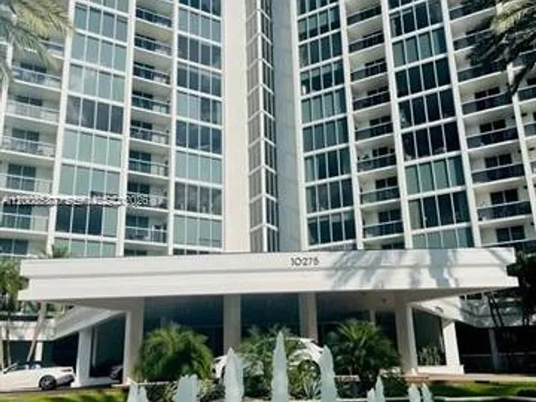 10275 Collins Ave #327 — Photo 22