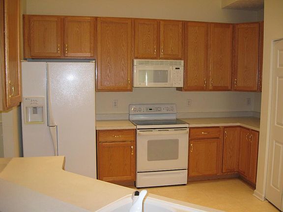 5th image of 2505 Amber Orchard Ct W Unit 302