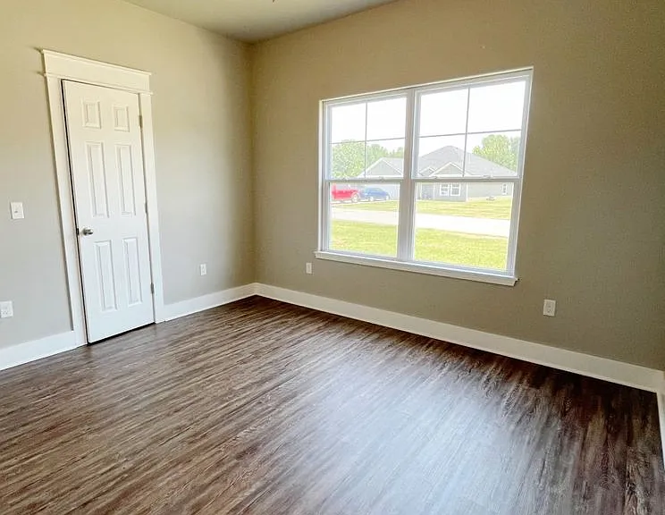 5471 Barn Owl Dr — Photo 8