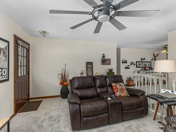 5th image of 6615 Kingtree Dr SW