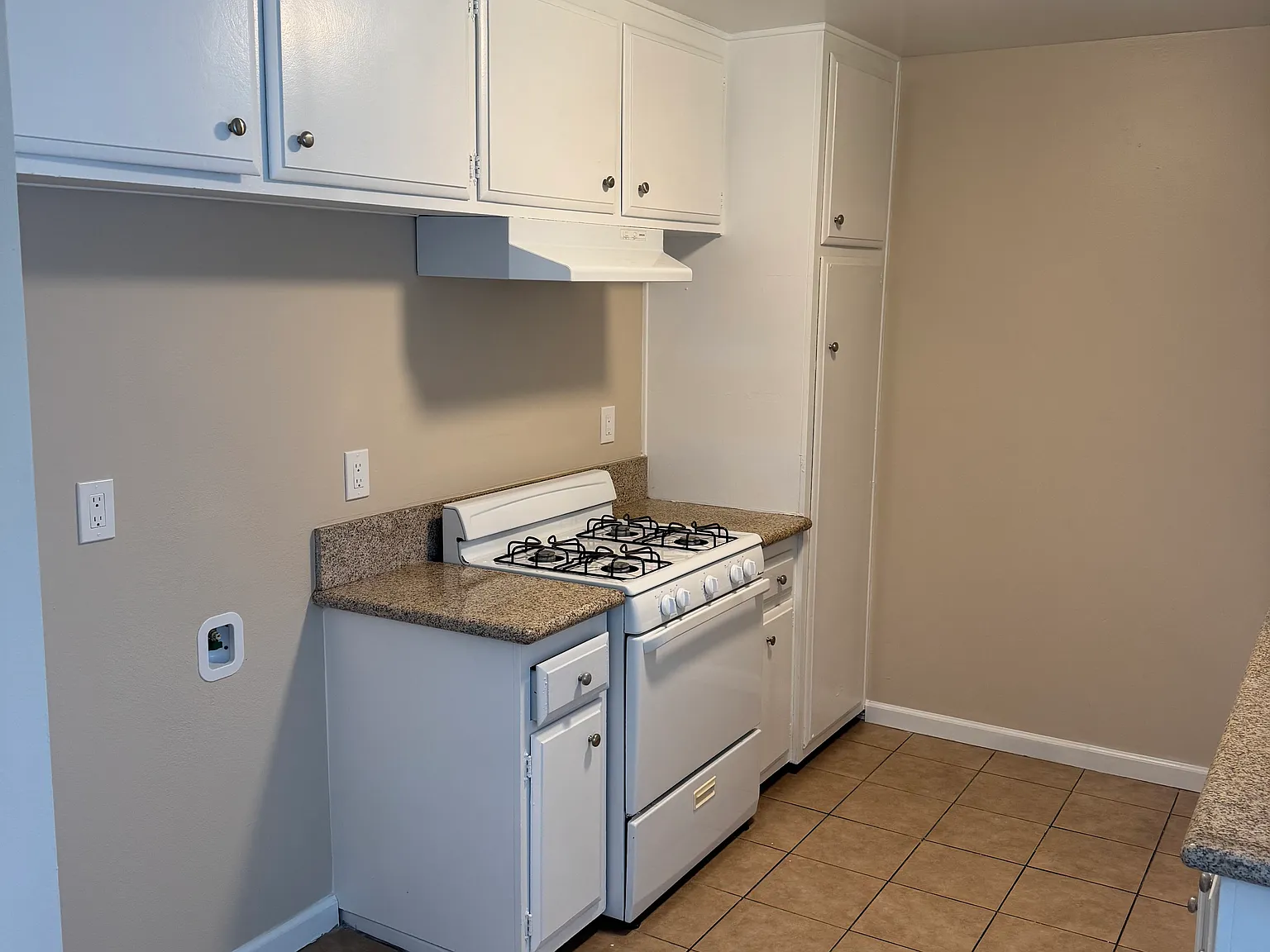 2841 W Ball Rd — Photo 4