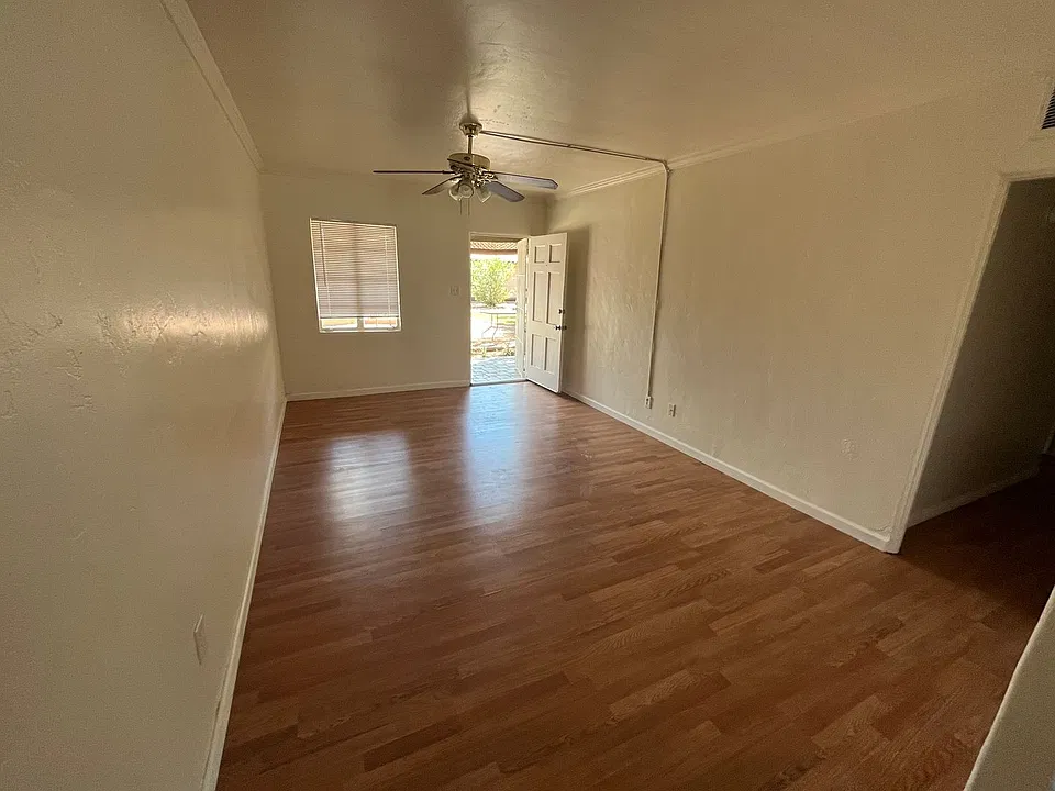 602 & 606 E San Juan Ave