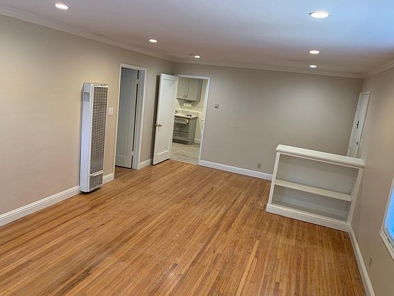 Living Room (opposite angle)