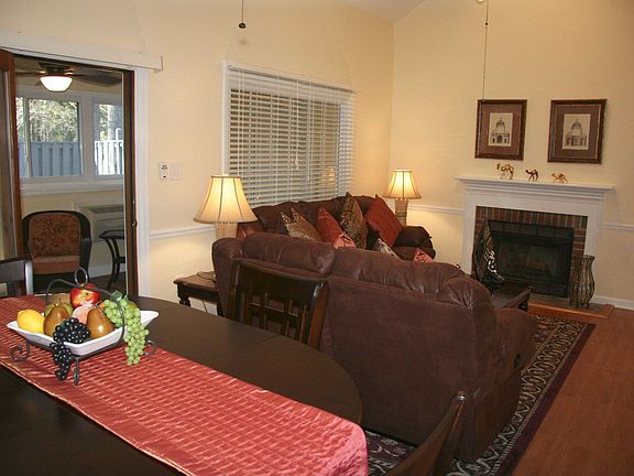 Living / Dining Room