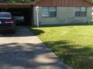 320 Elaine St, La Marque, TX 77568