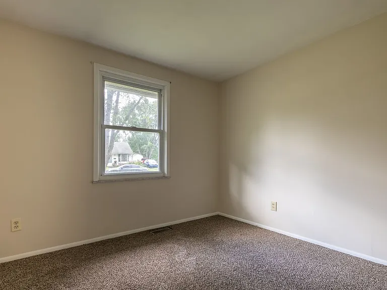 1924 Mohawk Dr — Photo 19