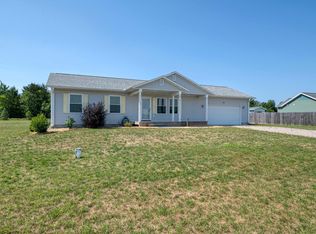 8592 King Arthurs Ct, Kingsley, MI 49649