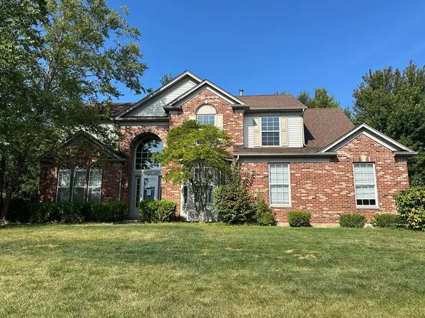 530 Saratoga Cir, Algonquin, IL 60102