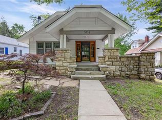 5736 Kenwood Ave, Kansas City, MO 64110