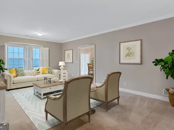 3649 Peachtree Rd NE APT 201, Atlanta, GA 30319