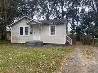 3931 Bearwood Ave, Charlotte, NC 28205
