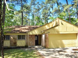 2011 E Lacey Oak Cir, Spring, TX 77380