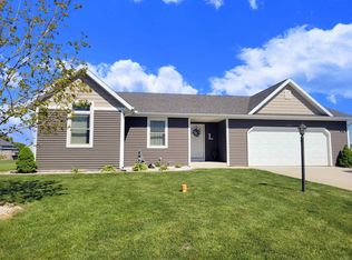 72352 Amber Dr, Milford, IN 46542