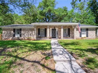 2656 Woodcliff Dr E, Mobile, AL 36693