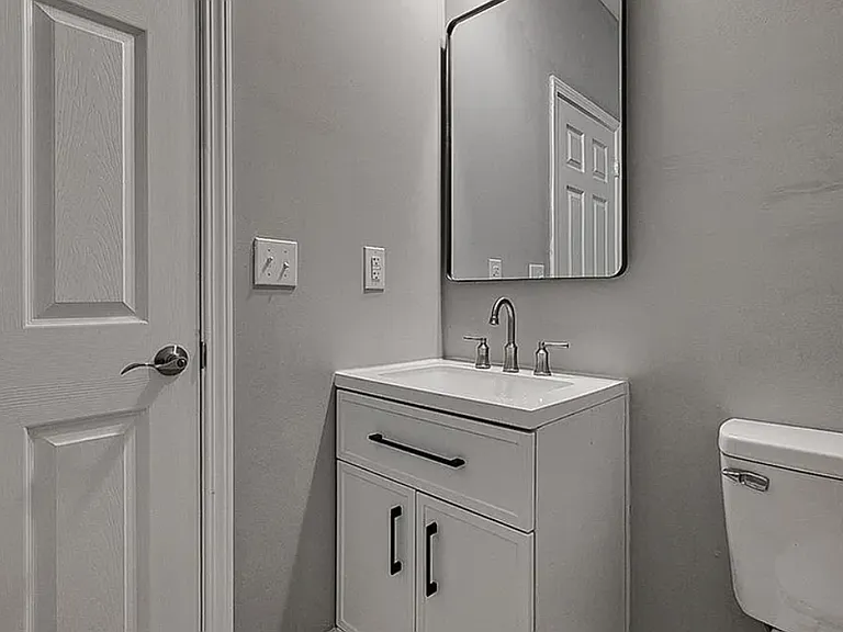 1559 Allen Ct — Photo 11